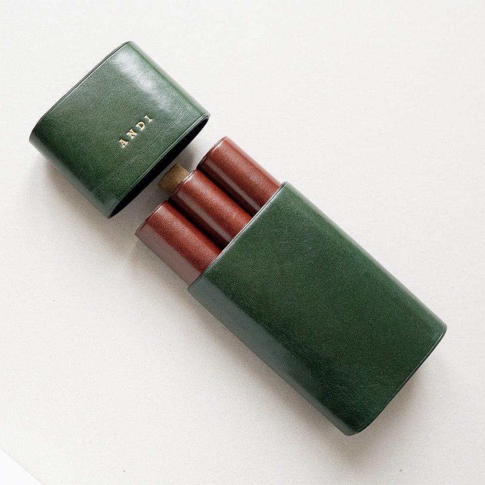 Second image of Cigarette Holder with Magnetic Lid