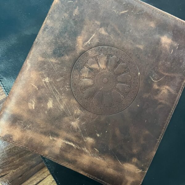 Brown Crunch Leather Menu
